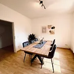 Pfalzliebe Emilia